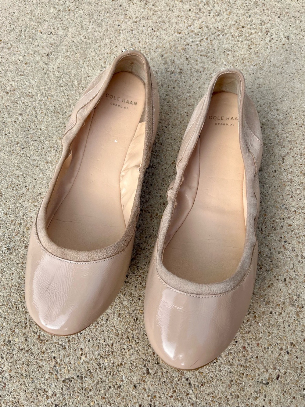 Cole Haan Avery Ballet Flats in patent leather and suede size 6.5